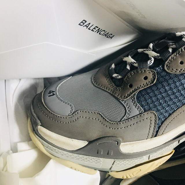 Balenciaga(バレンシアガ)のBalenciaga Triple S メンズの靴/シューズ(スニーカー)の商品写真