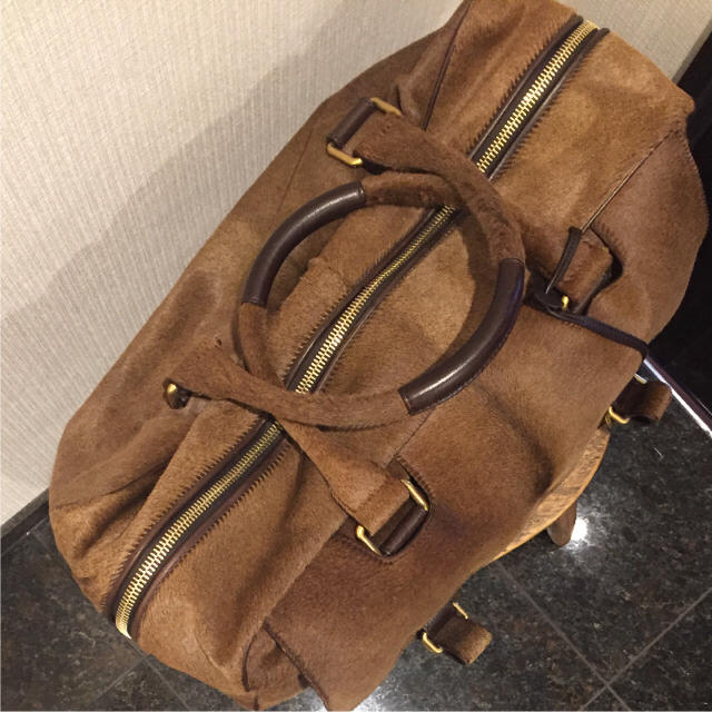 Yves Saint Laurent Beaute(イヴサンローランボーテ)のイヴサンローラン 美品茶色 ブラウンボストンバッグ 鞄 ユニセックス レア 人気 レディースのバッグ(ボストンバッグ)の商品写真