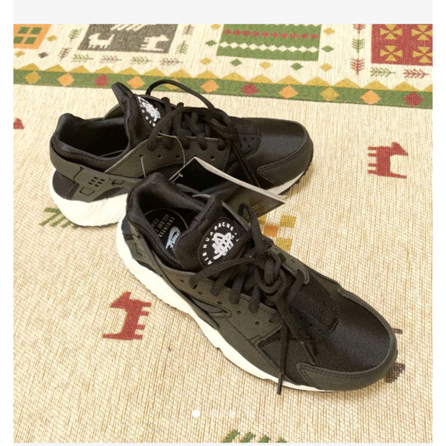NIKE エアハラチ スニーカー 23センチ