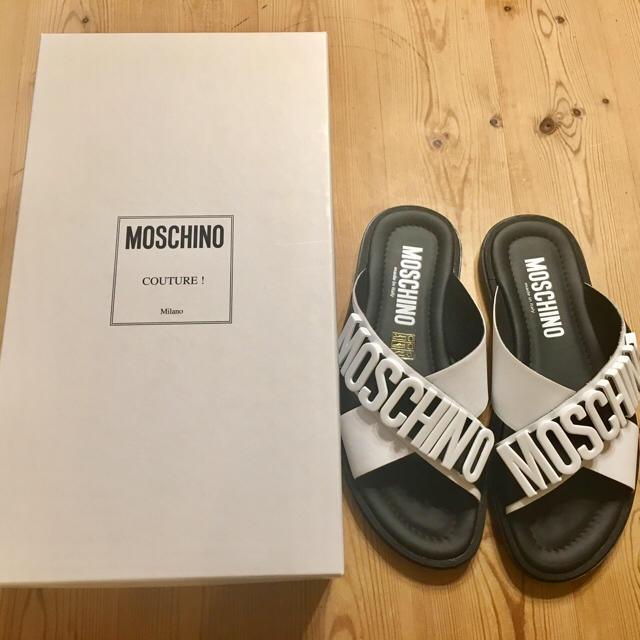 MOSCHINO(モスキーノ)のMOSCHINO モスキーノ サンダル レア 確実正規品  メンズの靴/シューズ(スニーカー)の商品写真