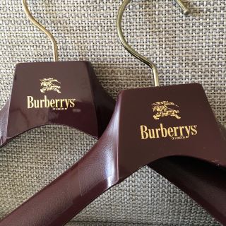 バーバリー(BURBERRY)のキミマロ様専用＊バーバリーのハンガー(押し入れ収納/ハンガー)