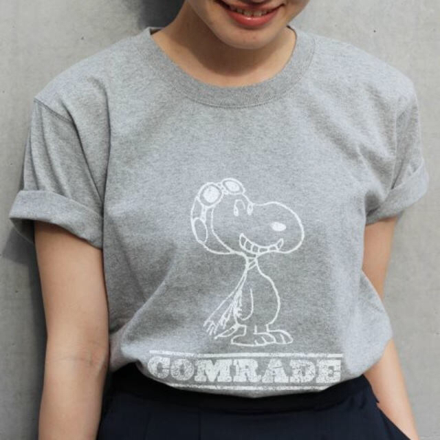 JOURNAL STANDARD(ジャーナルスタンダード)のSNOOPYスヌーピーTシャツグレージャーナルスタンダード レディースのトップス(Tシャツ(半袖/袖なし))の商品写真