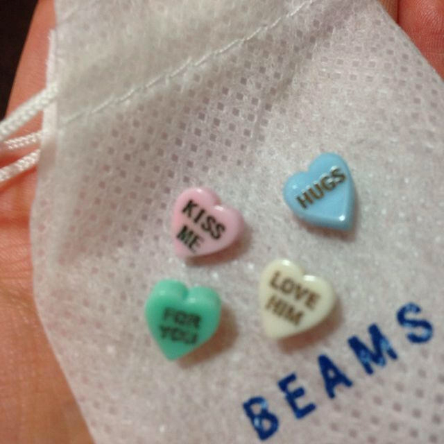 BEAMS(ビームス)の週末SALE☆BEAMS パステルピアス レディースのアクセサリー(ピアス)の商品写真