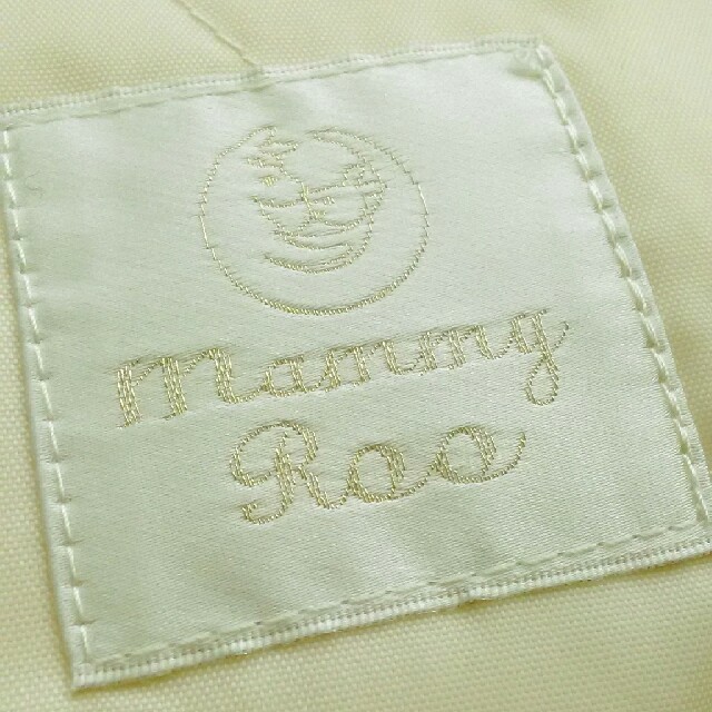 ROOTOTE(ルートート)のMammy Roo オムツ替えシート☆ベージュ☆未使用 キッズ/ベビー/マタニティのおむつ/トイレ用品(おむつ替えマット)の商品写真