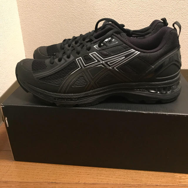 定番人気! - asics asics kostadinov kiko スニーカー - y-f.co.il