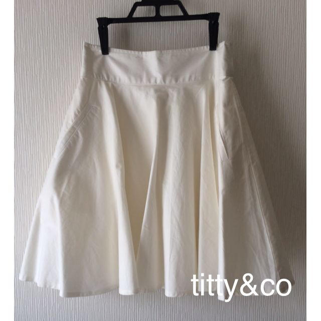 titty&co(ティティアンドコー)のtitty&coフレアスカート レディースのスカート(ひざ丈スカート)の商品写真