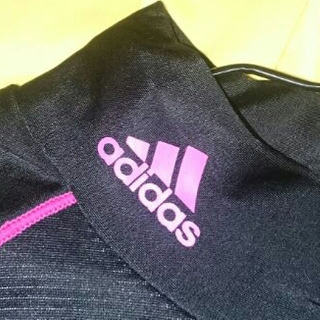 adidas(アディダス)のみゆき様専用　アディダス タートルネックM 伸縮性 美品！ メンズのパンツ(その他)の商品写真