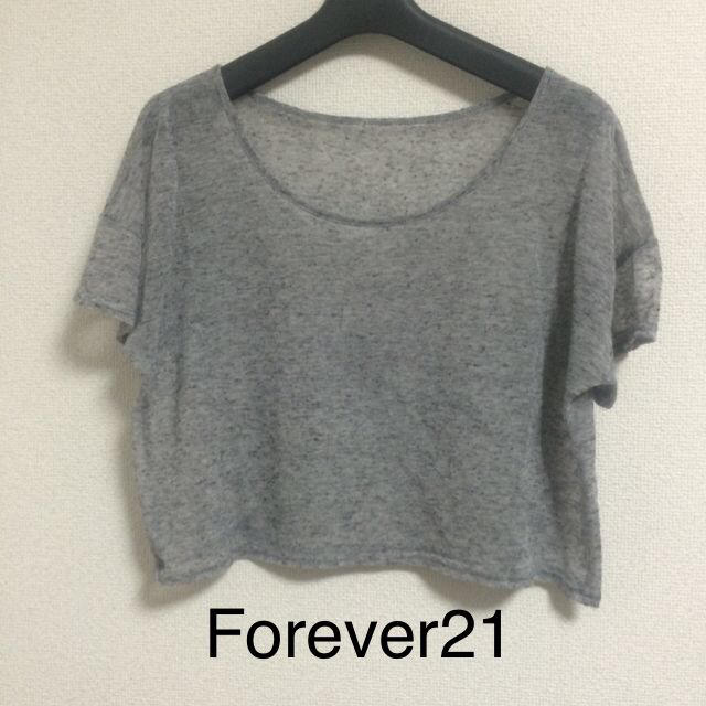 FOREVER 21(フォーエバートゥエンティーワン)のForever21♡ショート丈トップス レディースのトップス(Tシャツ(半袖/袖なし))の商品写真