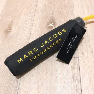 マークジェイコブス(MARC JACOBS)の新品未使用品！MARC JACOBS✩﻿折りたたみ傘(傘)