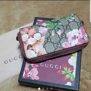 GUCCI(名刺入れ/定期入れ ・ ブルー・ネイビー/青色系)の GUCCI(名刺入れ/定期入れ ・ ブルー・ネイビー/青色系)の