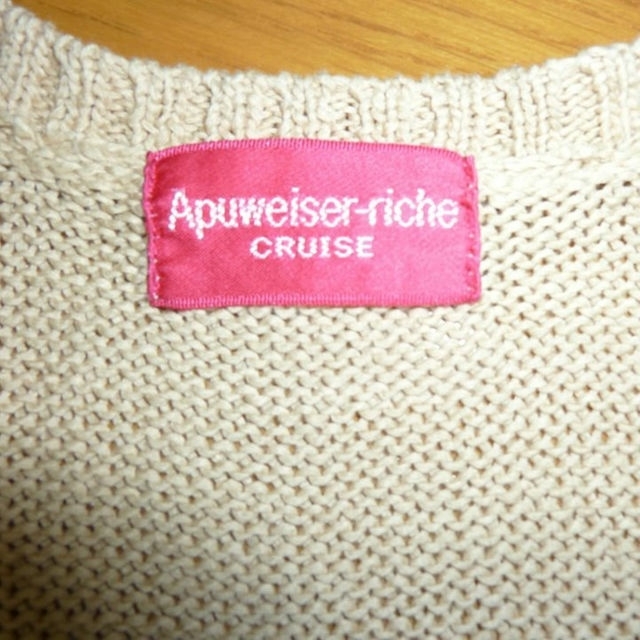 Apuweiser-riche(アプワイザーリッシェ)のアプワイザーリッシェ ニット ワンピース ベージュ色 2サイズ（Mサイズ） レディースのワンピース(ミニワンピース)の商品写真