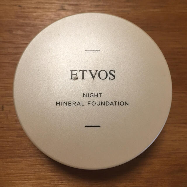 ETVOS(エトヴォス)の✨ETVOS✨ナイトミネラルファンデーション コスメ/美容のベースメイク/化粧品(ファンデーション)の商品写真