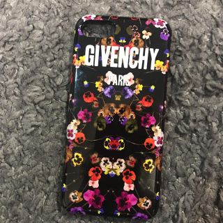 ジバンシィ 限定 iPhoneケースの通販 7点 | GIVENCHYのスマホ/家電