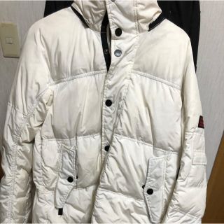 バーバリー(BURBERRY)のBurberry(バーバリー)ダウンジャケット(ダウンジャケット)