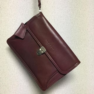 カルヴェン(CARVEN)の最終価格！ CARVEN レザークラッチ ボルドー(セカンドバッグ/クラッチバッグ)