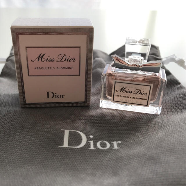 Dior(ディオール)のミスディオール ミニサイズ コスメ/美容の香水(香水(女性用))の商品写真