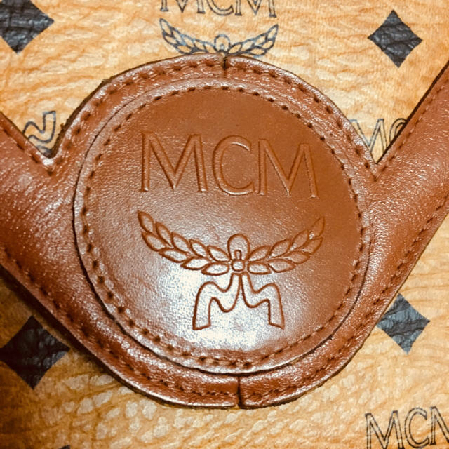 MCM(エムシーエム)のレア MCM ショルダー クラッチ バッグ セカンドバッグ モノグラム レディースのバッグ(ショルダーバッグ)の商品写真