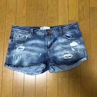 ザラ(ZARA)のZARA デニム ショートパンツ 42(デニム/ジーンズ)