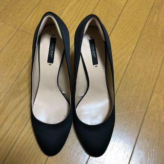 ザラ(ZARA)の【結婚式に】ZARA ヒール パンプス 黒 41【傷あり】(ハイヒール/パンプス)