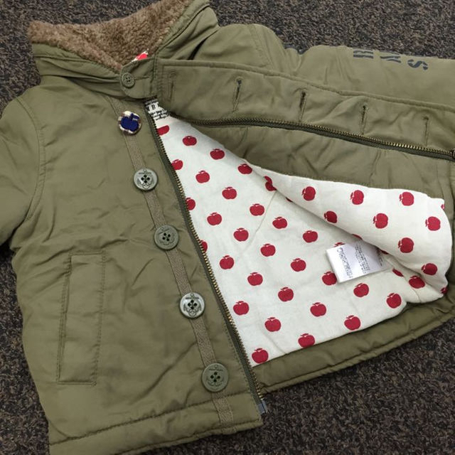 REDDY APPLESEED(レディーアップルシード)のREDDY APPLE SEED☆ダウン キッズ/ベビー/マタニティのキッズ服女の子用(90cm~)(ジャケット/上着)の商品写真