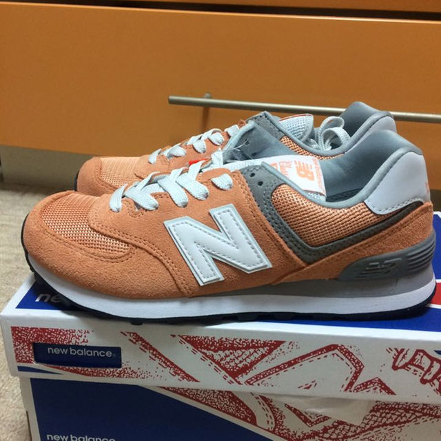 新品 ニューバランス574 23.5㎝ ピーチ 1