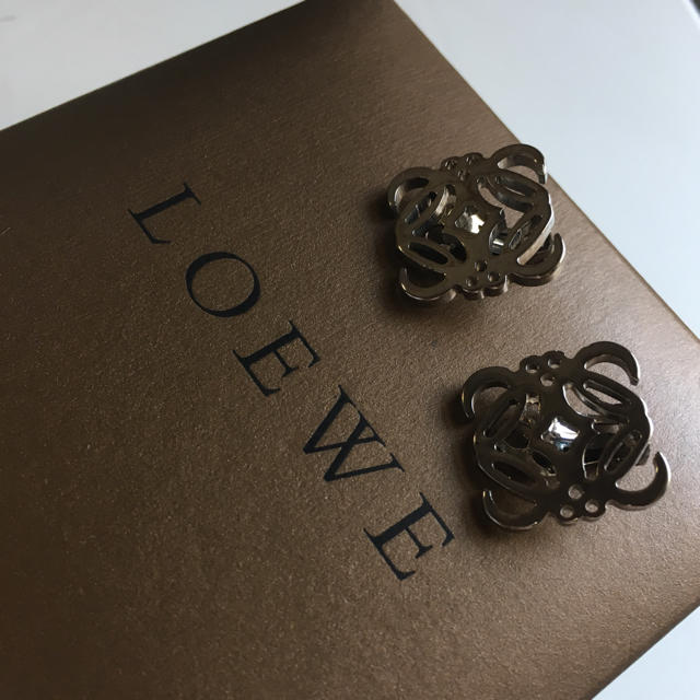 LOEWE イヤリング シルバー - イヤリング