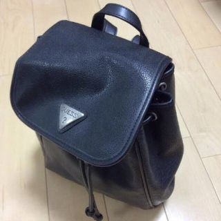 ゲス(GUESS)のGUESS ゲス リュック 黒 ブラック(リュック/バックパック)