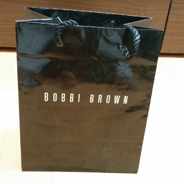 BOBBI BROWN(ボビイブラウン)のボビィブラウン 紙袋 ショッパー レディースのバッグ(ショップ袋)の商品写真