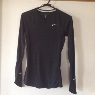 ナイキ(NIKE)のNIKE☆スポーツウェア(Tシャツ(長袖/七分))