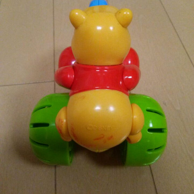 プーさん ベビーおもちゃ キッズ/ベビー/マタニティのおもちゃ(手押し車/カタカタ)の商品写真