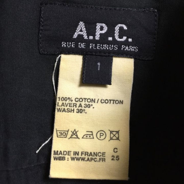 A.P.C(アーペーセー)のAPC アーペーセー 半袖 ボタンシャツ 黒 Sサイズ サイズ1 メンズのトップス(シャツ)の商品写真