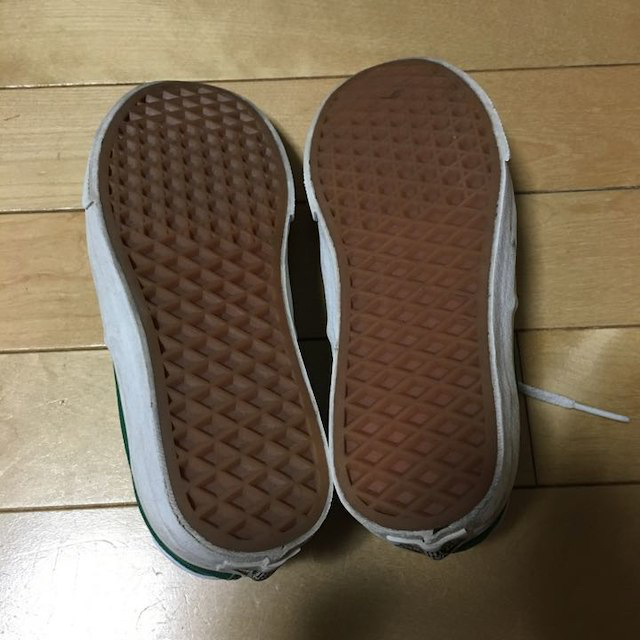 VANS(ヴァンズ)の値下げVansスニーカー23cm レディースの靴/シューズ(スニーカー)の商品写真