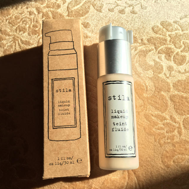 stila(スティラ)の新品 stila リキッドファンデーション コスメ/美容のベースメイク/化粧品(ファンデーション)の商品写真