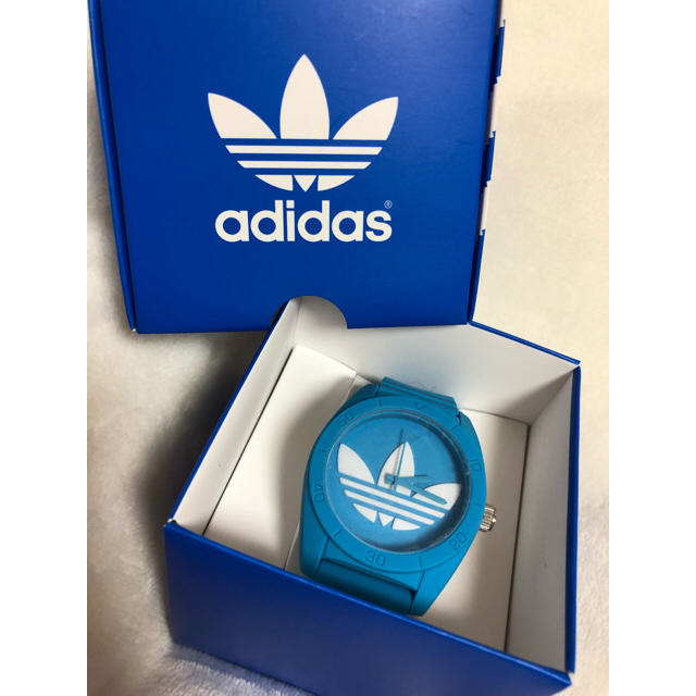 adidas(アディダス)のadidasオリジナル 腕時計 レディースのファッション小物(腕時計)の商品写真