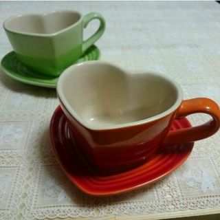 ルクルーゼ(LE CREUSET)の☆さくらたま様専用☆《ル クルーゼ》ハートのティーカップ(グラス/カップ)