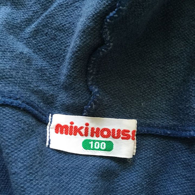 mikihouse(ミキハウス)のMIKI HOUSE パーカー 紺色 100 キッズ/ベビー/マタニティのキッズ服男の子用(90cm~)(ジャケット/上着)の商品写真