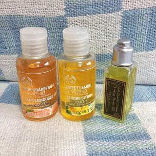 ロクシタン(L'OCCITANE)のTHE BODY SHOP & L’OCCITANE☆シャワージェル3点セット(バスグッズ)