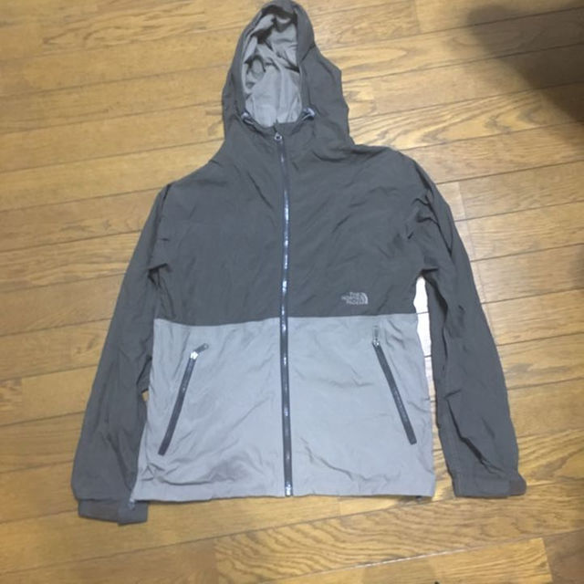 ノースフェイス THE NORTH FACE ナイロン パーカー コンパクト