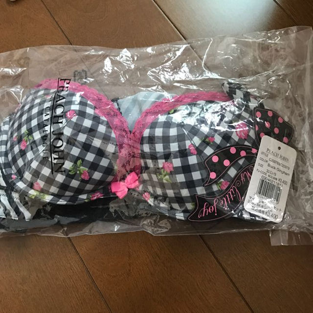 PEACH JOHN(ピーチジョン)のPJ☆32Dセット レディースのレディース その他(その他)の商品写真