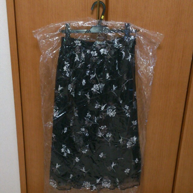 Mystrada(マイストラーダ)の🌻ぺーちゃん様専用🌻🌸新品タグ付き🌸マイストラーダ 刺繍チュールスカート レディースのスカート(ロングスカート)の商品写真