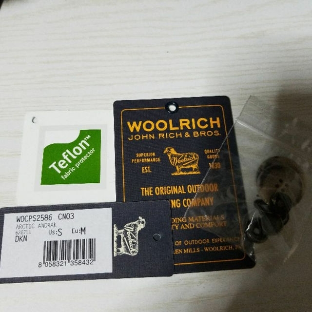WOOLRICH(ウールリッチ)の期間限定値下げ【新品】ウールリッチアークティックパーカー メンズのジャケット/アウター(ダウンジャケット)の商品写真