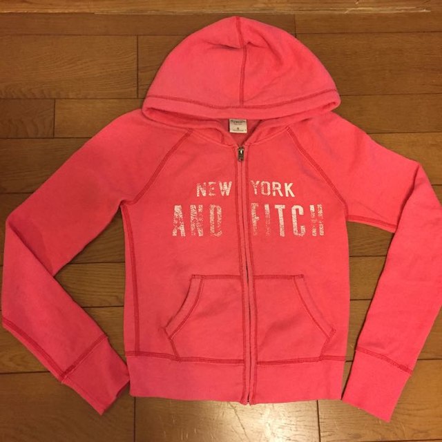 Abercrombie&Fitch(アバクロンビーアンドフィッチ)の値下げしました。アバクロAbercrombie レディース パーカー S レディースのトップス(パーカー)の商品写真