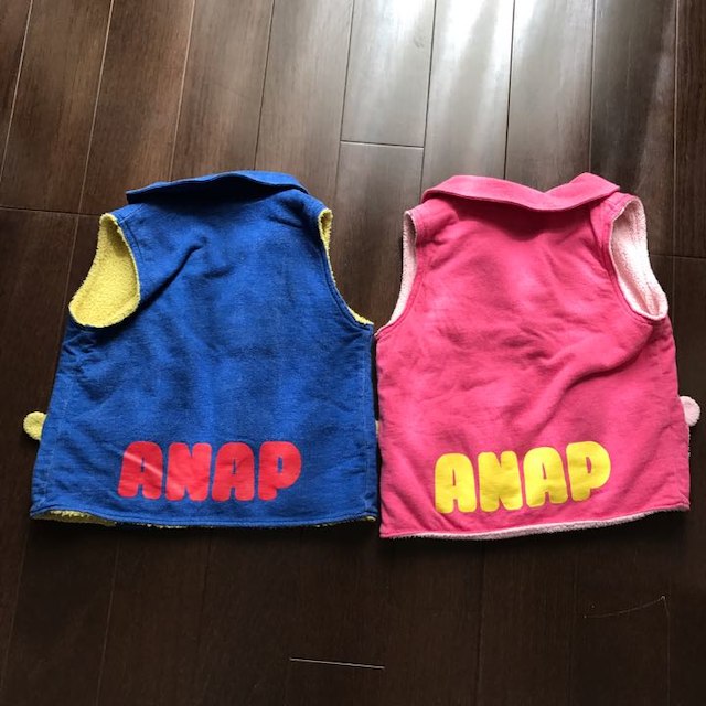 ANAP Kids(アナップキッズ)のマロン様専用 ANAPkids アナップ ベスト 110 セット キッズ/ベビー/マタニティのキッズ服男の子用(90cm~)(ジャケット/上着)の商品写真