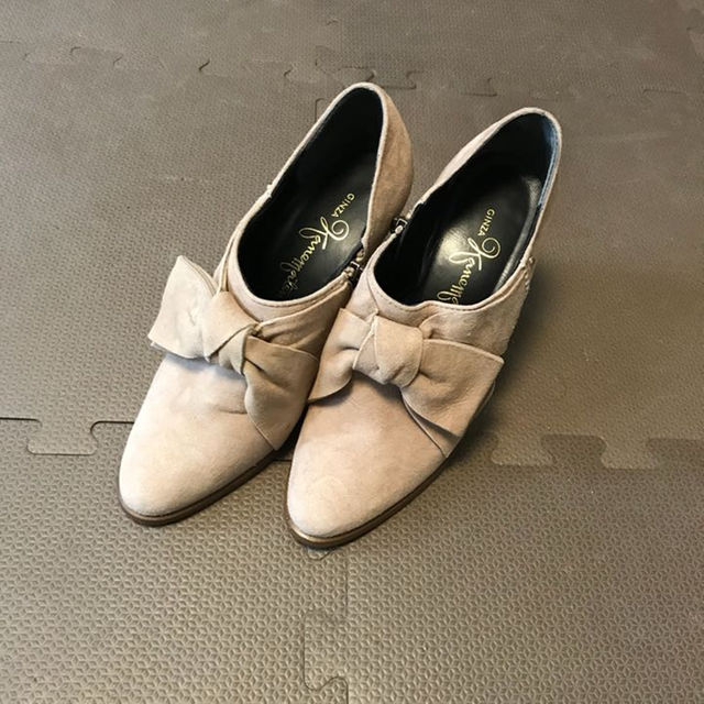GINZA Kanematsuブーティー21.5㎝ レディースの靴/シューズ(ブーツ)の商品写真