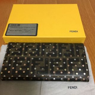 フェンディ(FENDI)のFENDI 長財布 ズッカ柄 中古美品！(財布)