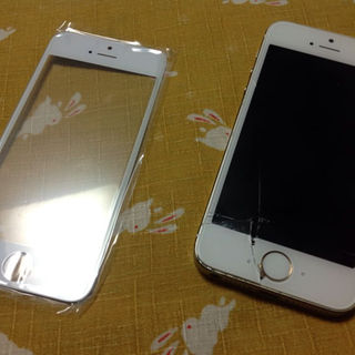 アップル(Apple)のiPhone5s 16G ジャンク 修理用ガラスパネル付き(スマートフォン本体)