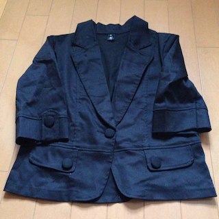 ブラック ジャケット 新品(テーラードジャケット)
