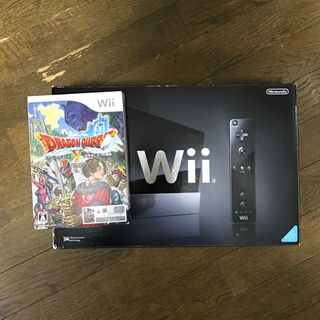 ウィー(Wii)の任天堂wii本体 DRAGON QUEST Ⅹセット(家庭用ゲーム機本体)