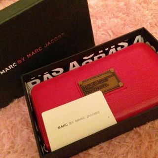 マークバイマークジェイコブス(MARC BY MARC JACOBS)の💟マークジェイコブス 長財布(財布)