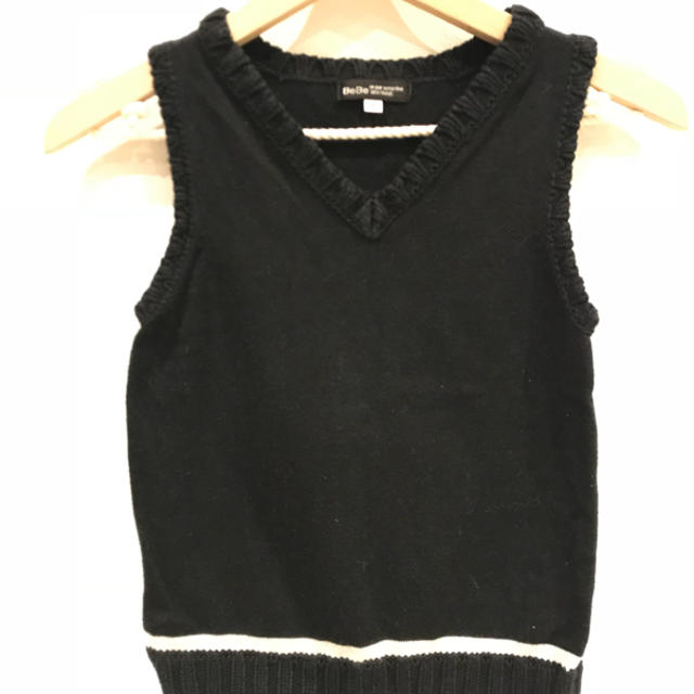 BeBe(ベベ)のBeBeのベスト キッズ/ベビー/マタニティのキッズ服男の子用(90cm~)(ジャケット/上着)の商品写真